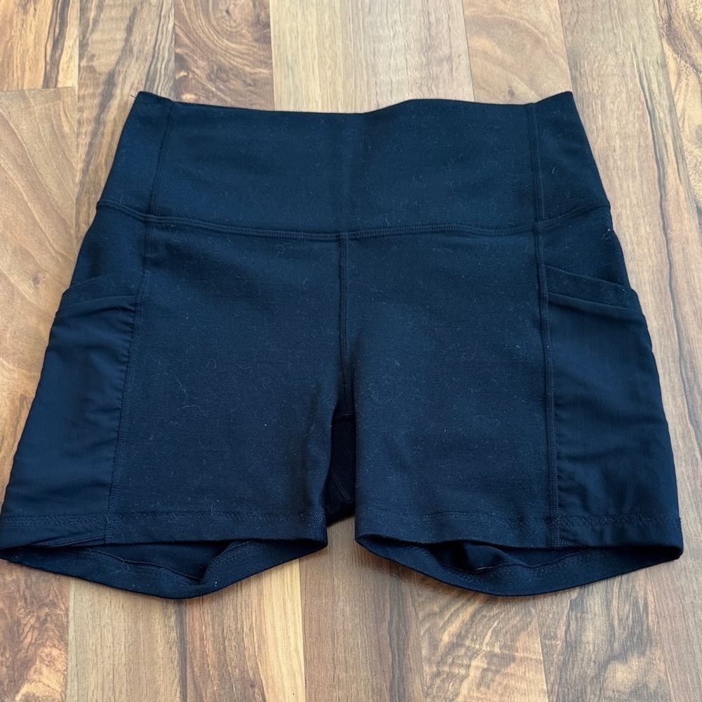 Powerhold Fabletics Black Women's Shorts